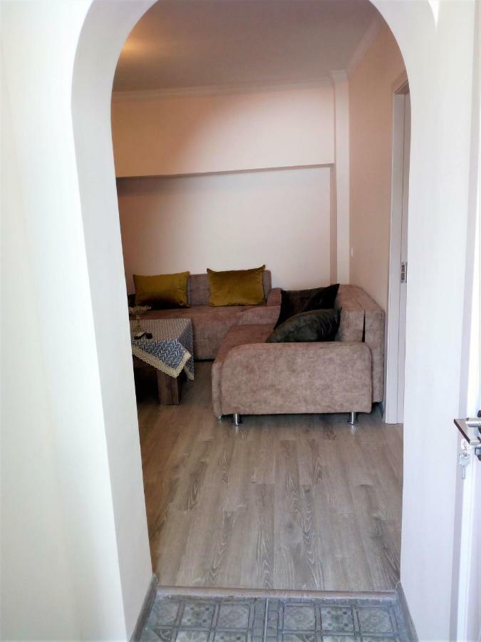 Old Сity Apartment ティビリシ エクステリア 写真